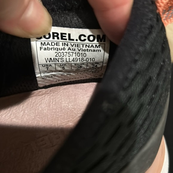 Sorel women’s sneakers /athletic shoes - Picture 5 of 5